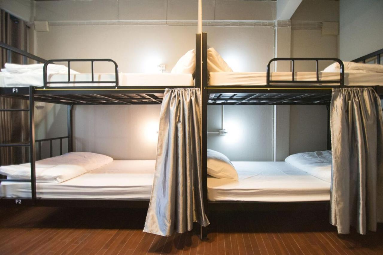 Tha Hostel Chiang Mai Bagian luar foto