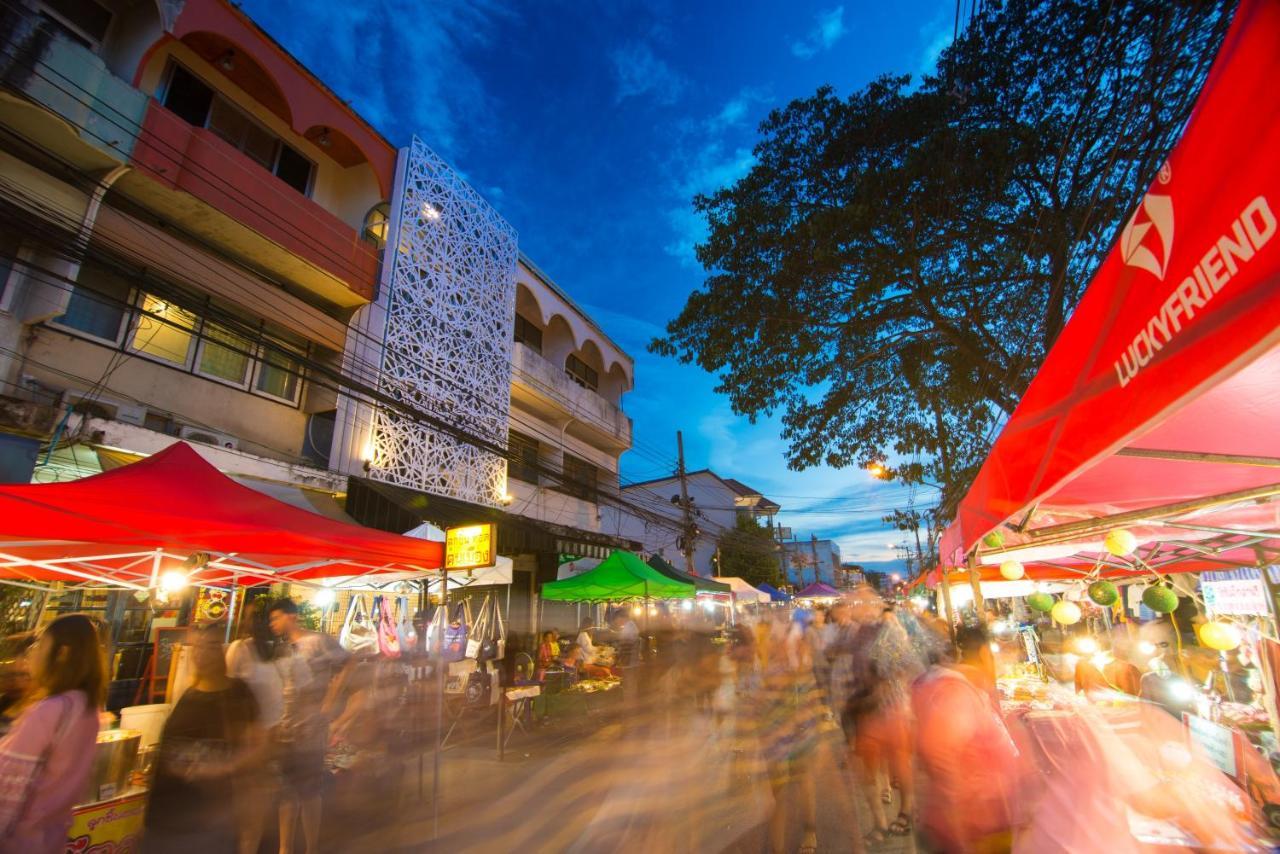 Tha Hostel Chiang Mai Bagian luar foto