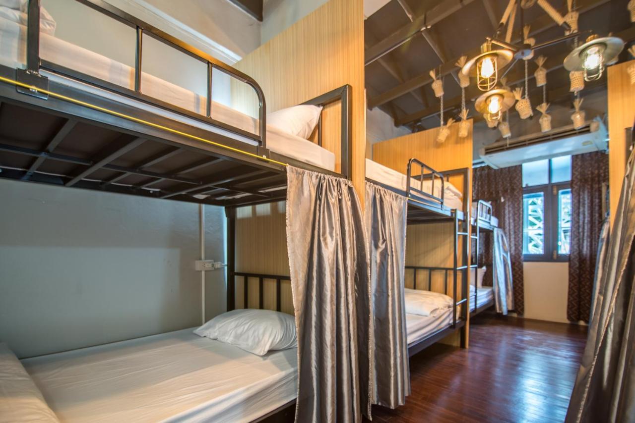 Tha Hostel Chiang Mai Bagian luar foto
